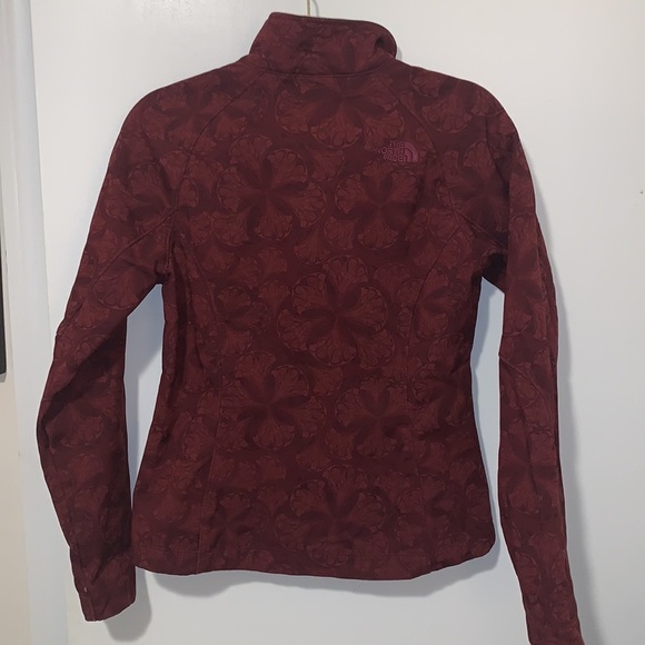 The North Face Full Zip Burgundy Shell Jacket Small - Picture 4 of 8